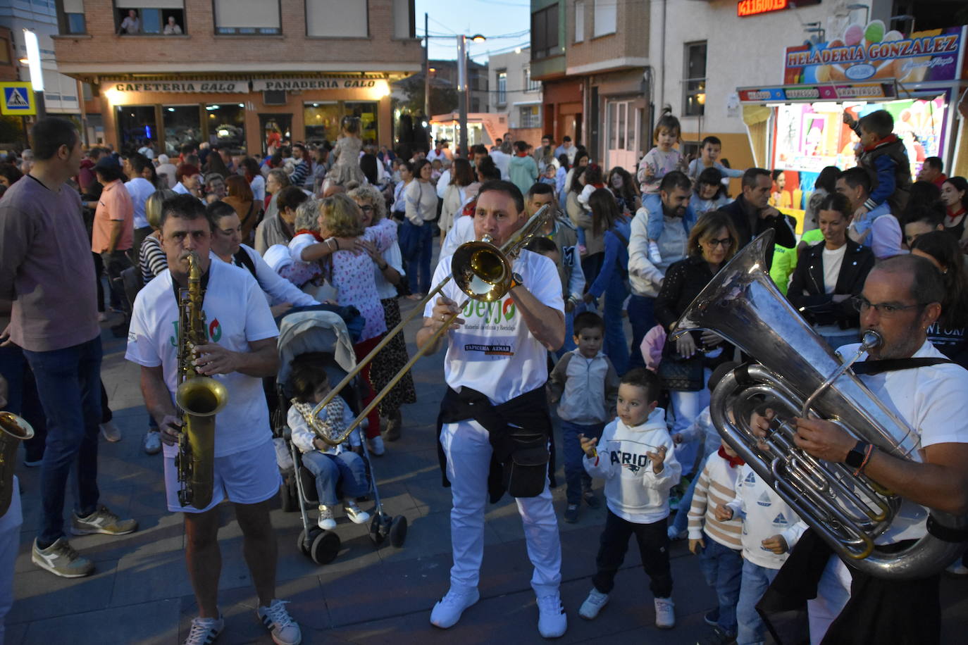Las imágenes del inicio de las fiestas de Rincón de Soto