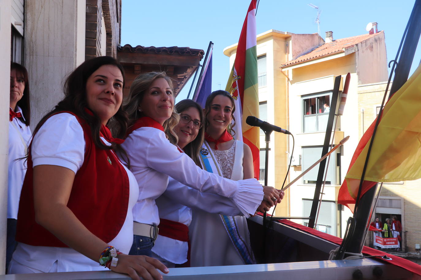 Las imágenes del comienzo de las fiestas de Arnedo