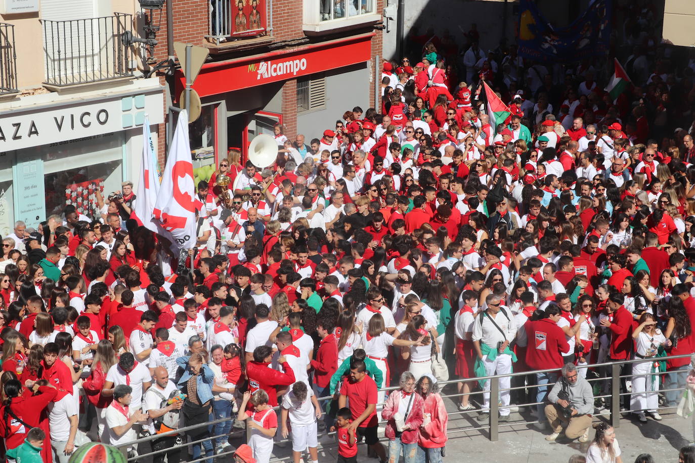 Las imágenes del comienzo de las fiestas de Arnedo