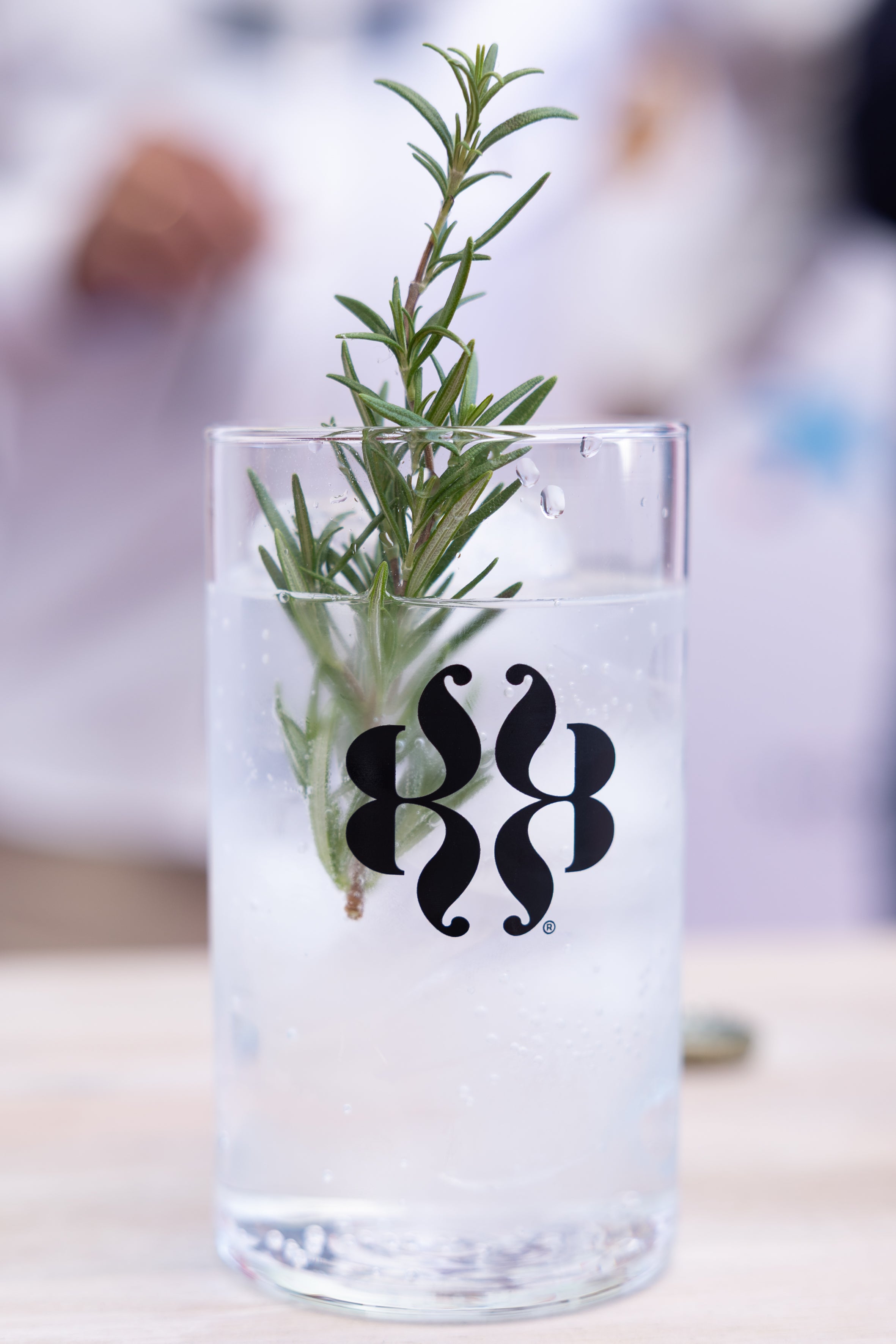 Las imágenes del taller de coctelería de Elena Urigüen