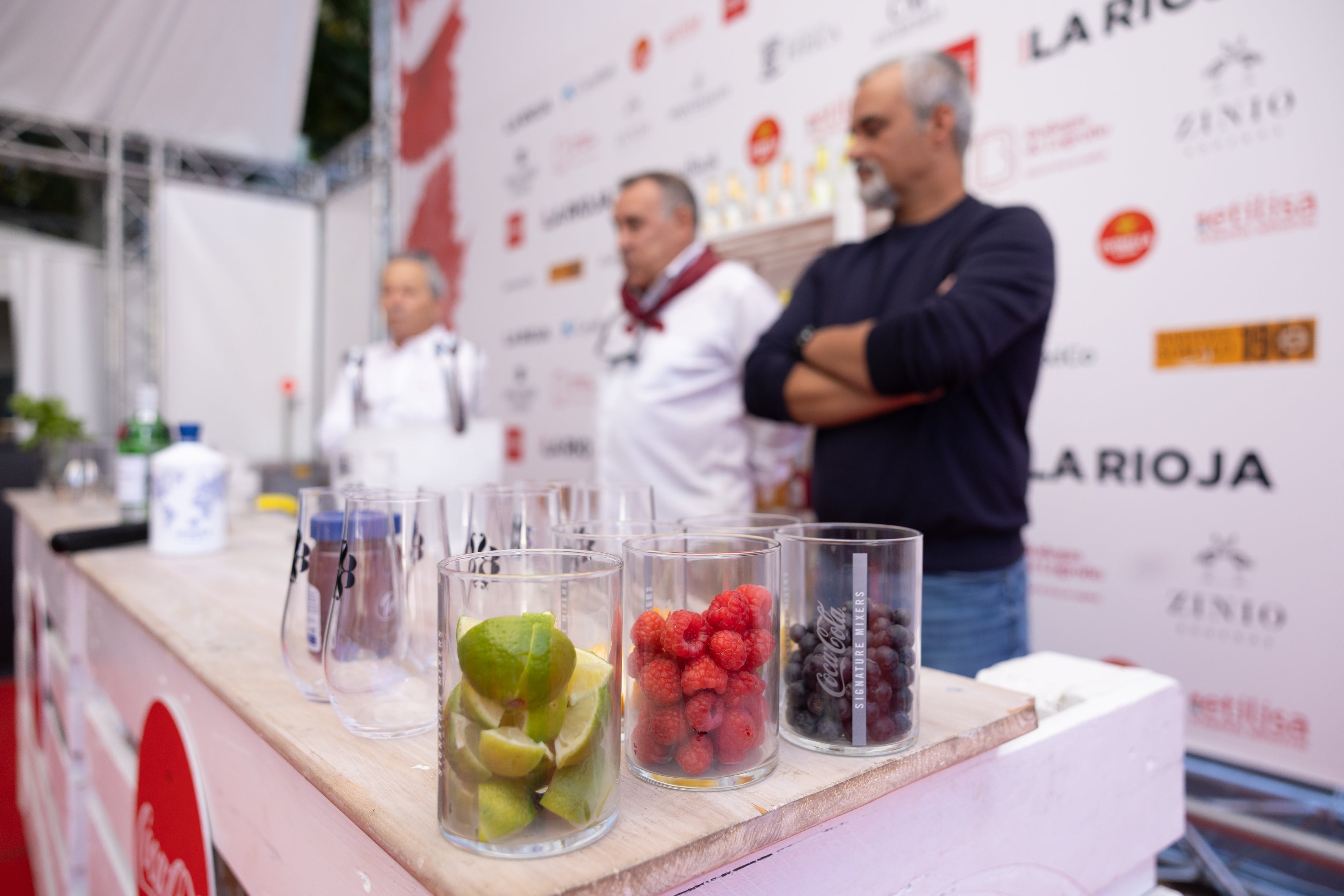Las imágenes del taller de coctelería de Elena Urigüen
