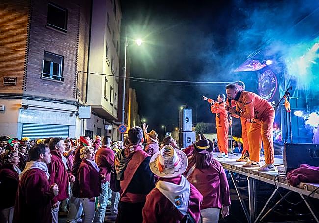 Zapato Veloz durante su actuación.
