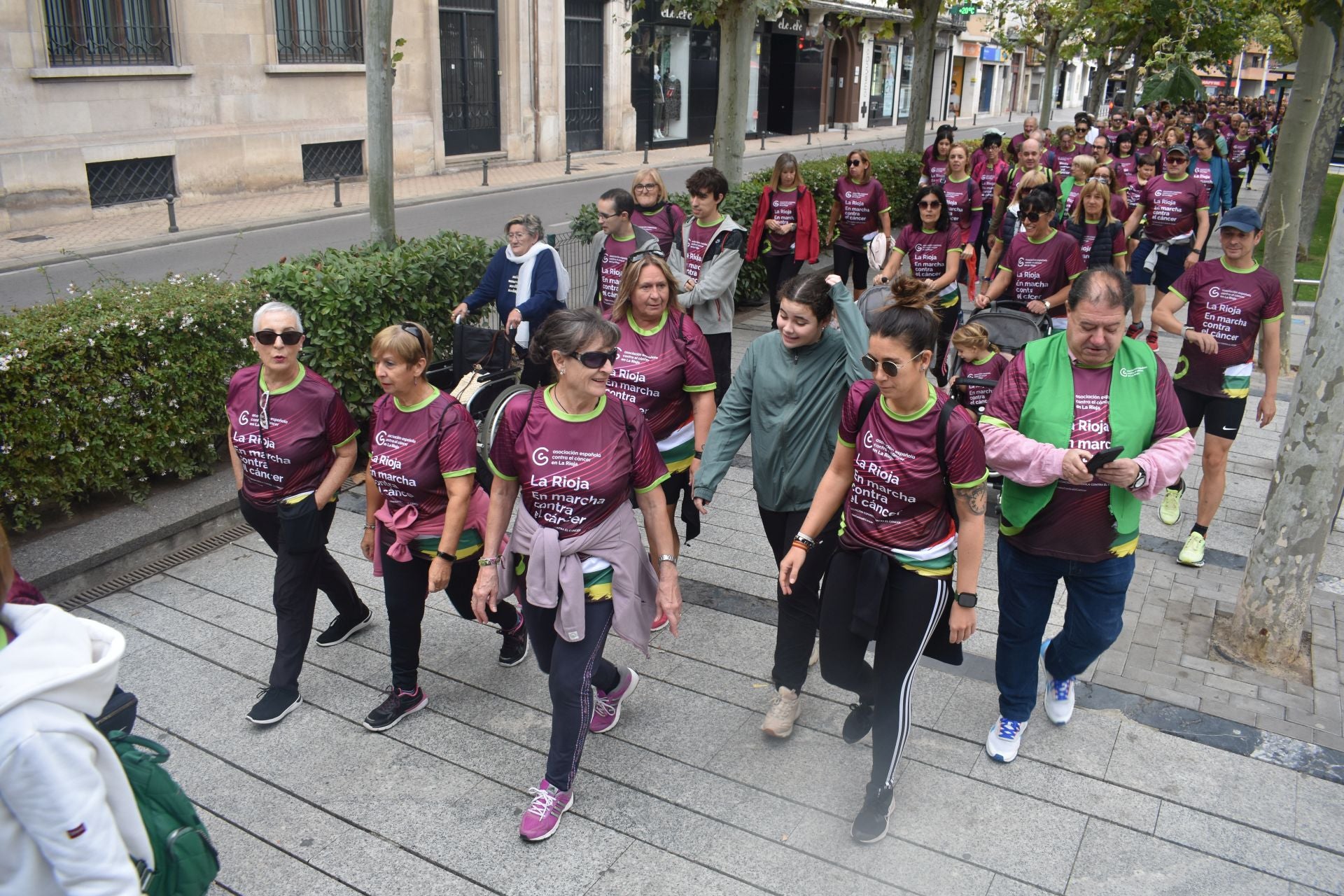 La marcha contra el cáncer de Calahorra, en imágenes