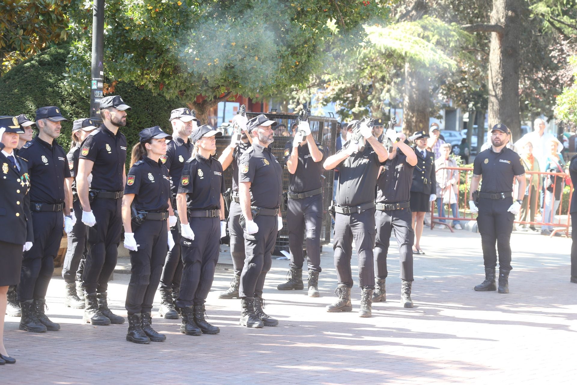 La Policía Nacional se hace sentir en Logroño en los Ángeles Custodios
