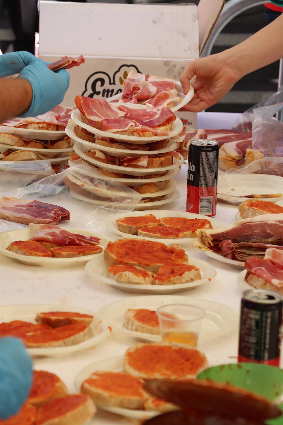 Charangas, degustaciones... Arnedo disfruta del penúltimo día de las fiestas