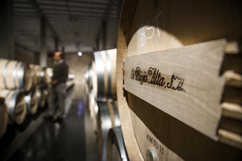 Interior de Bodegas La Rioja Alta, SA, en el barrio de la Estación de Haro.