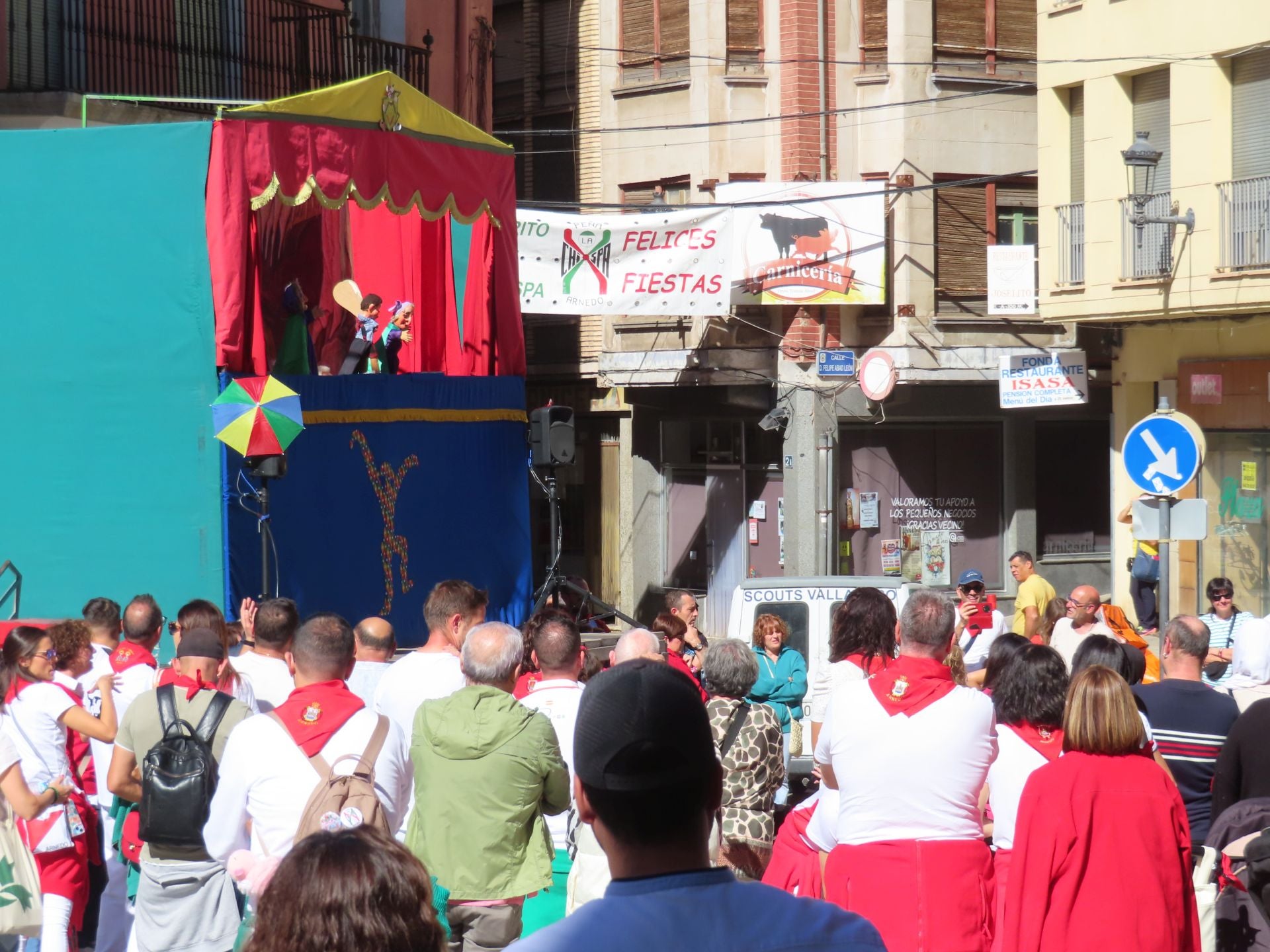 Arnedo disfruta de paellada, pasacalles y degustaciones en el cierre de sus fiestas