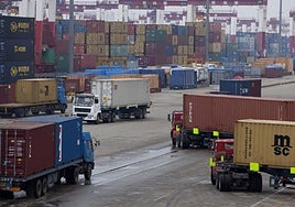 Las ventas a Estados Unidos se desploman por la inestabilidad y la debilidad del dólar