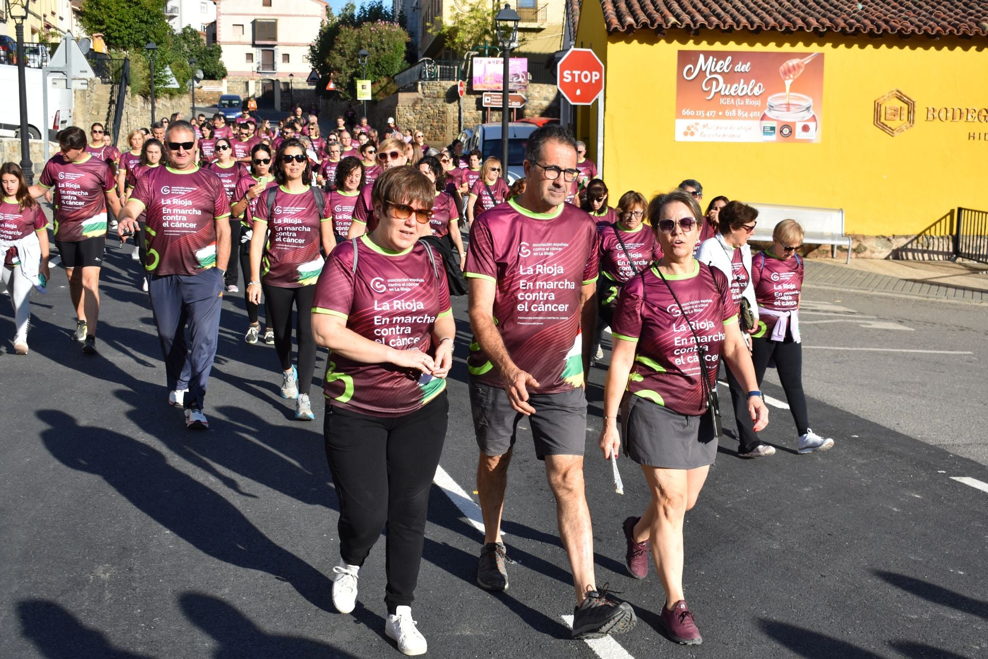 La segunda edición de la marcha contra el cáncer de Igea