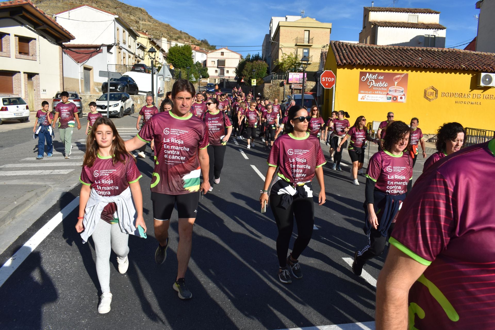 La segunda edición de la marcha contra el cáncer de Igea