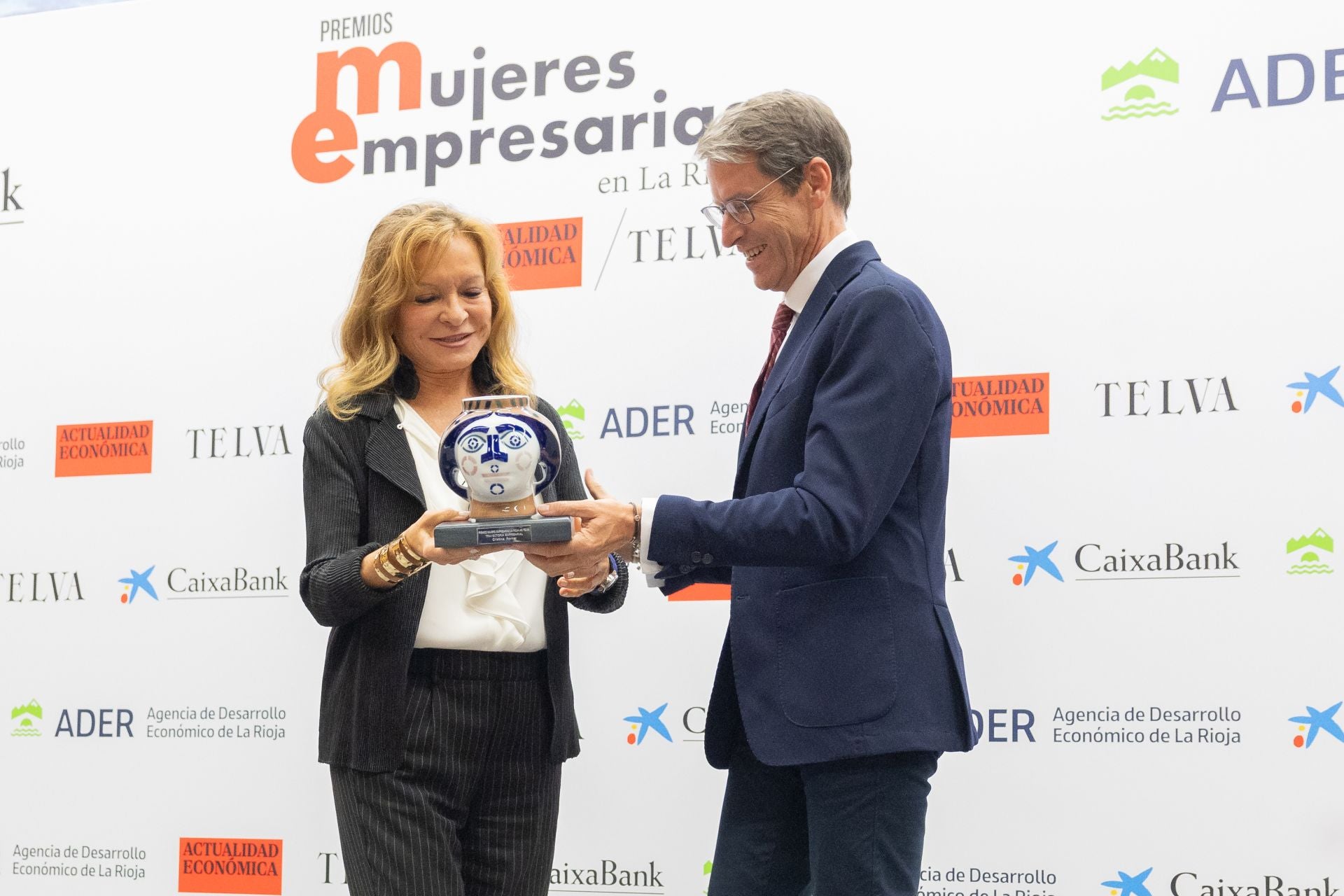 Actualidad Económica y TELVA premian a las Mujeres Empresarias en La Rioja