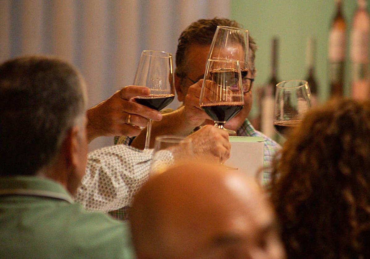 La UR acoge el 17 de octubre una nueva edición del 'Curso de cata de vinos de Brasil'