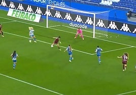 Isina vuelve a hacerlo: golazo de tacón en Riazor