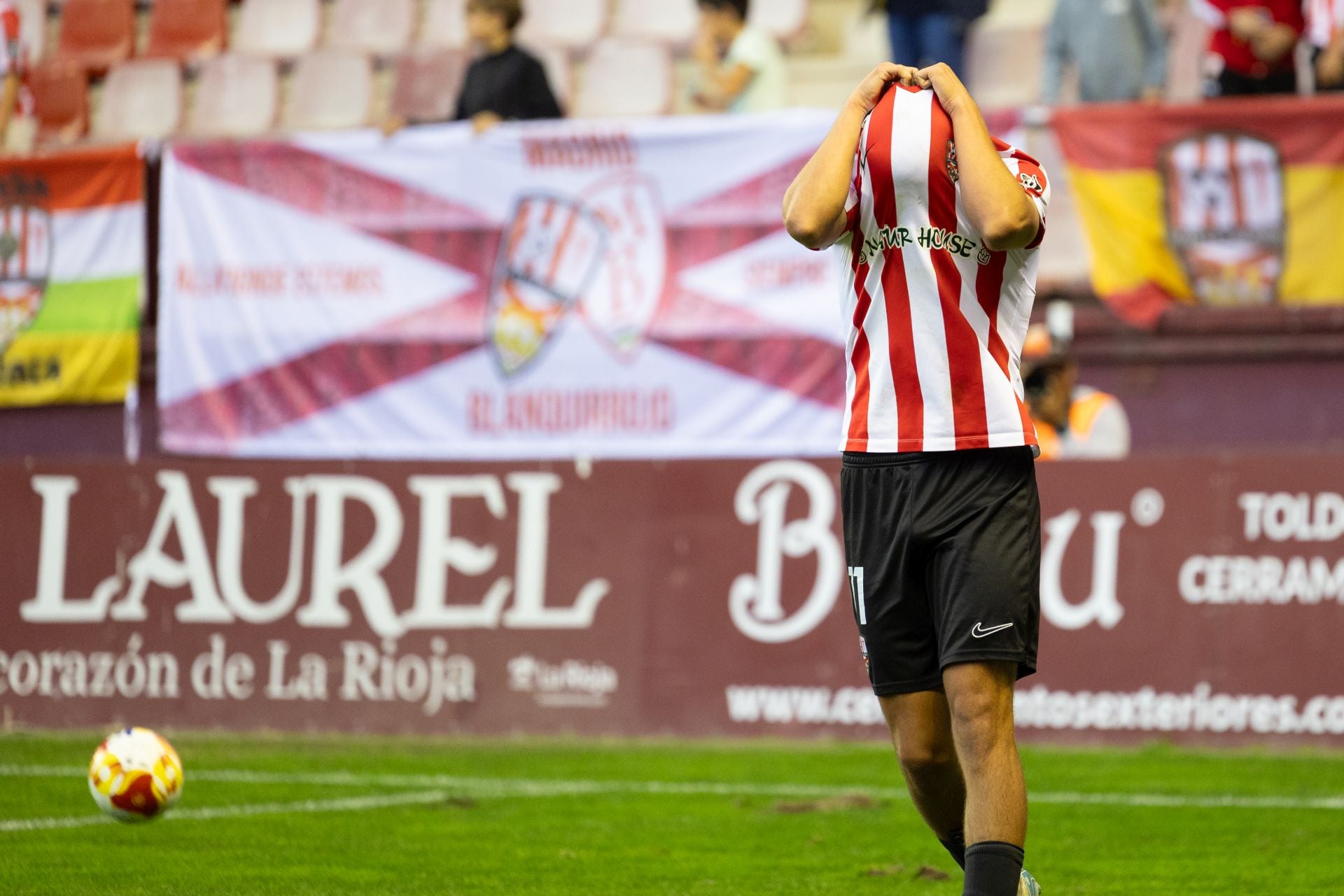 La UD Logroñés gana al Beasain en Las Gaunas