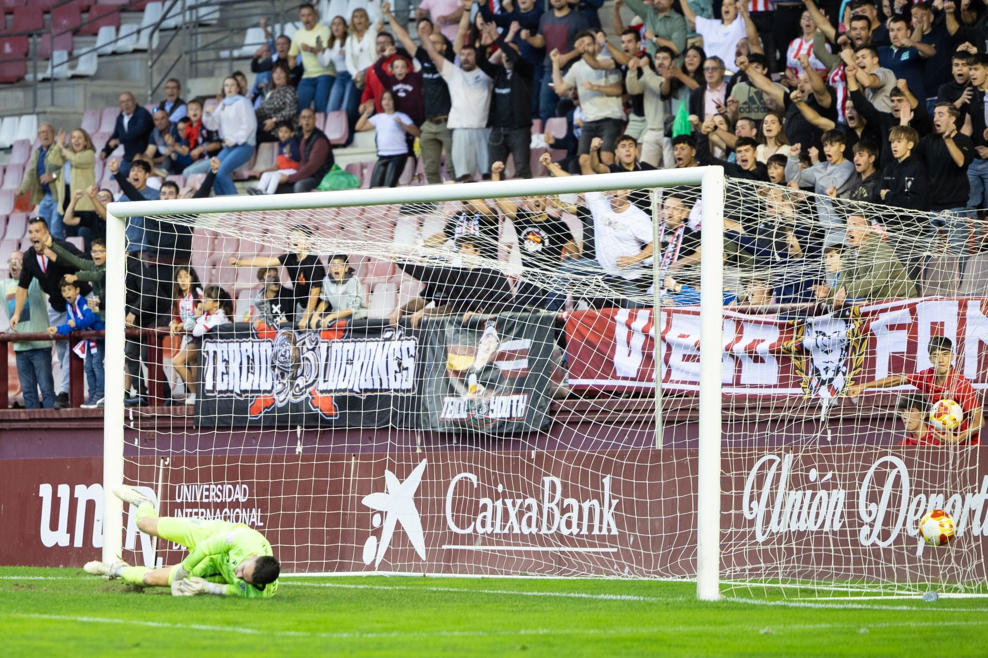 La UD Logroñés gana al Beasain en Las Gaunas