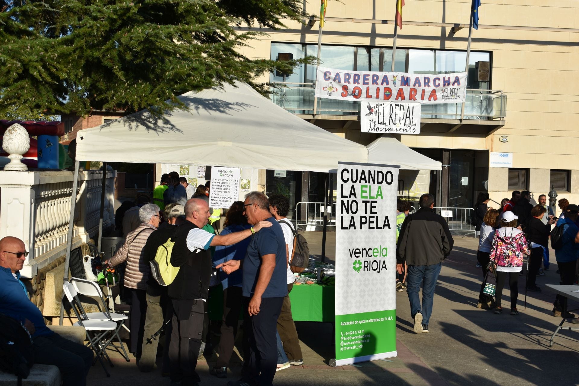 Las imágenes de la carrera y marcha solidaria en El Redal