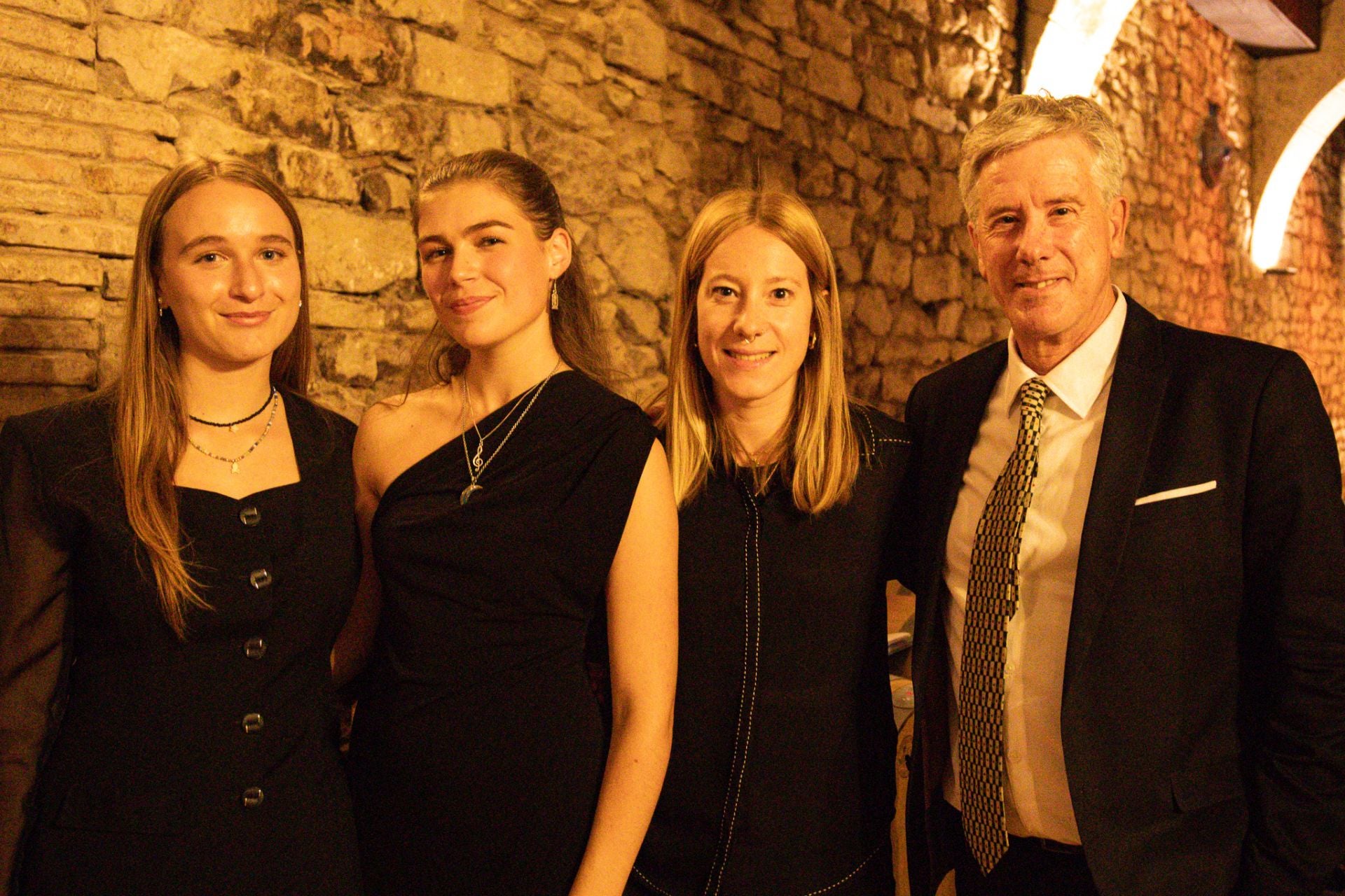 Paula Martínez, Noa Evans, Sara Rodríguez y Alfredo Rodríguez.