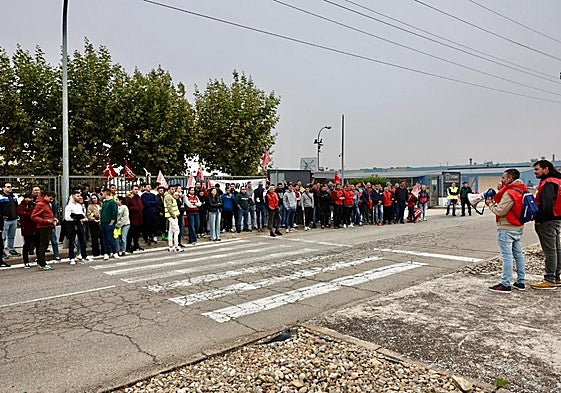 Huelga parcial convocada en la planta de Crown Packaging Manufacturing.