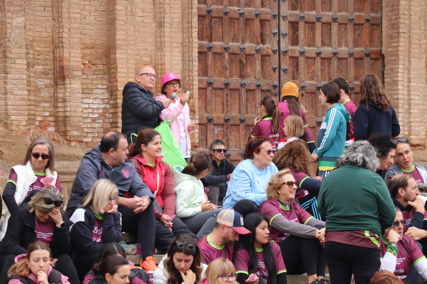 Las imágenes de la marcha contra el cáncer en Alfaro