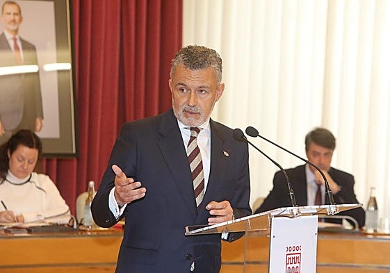 El alcalde Escobar, este lunes.