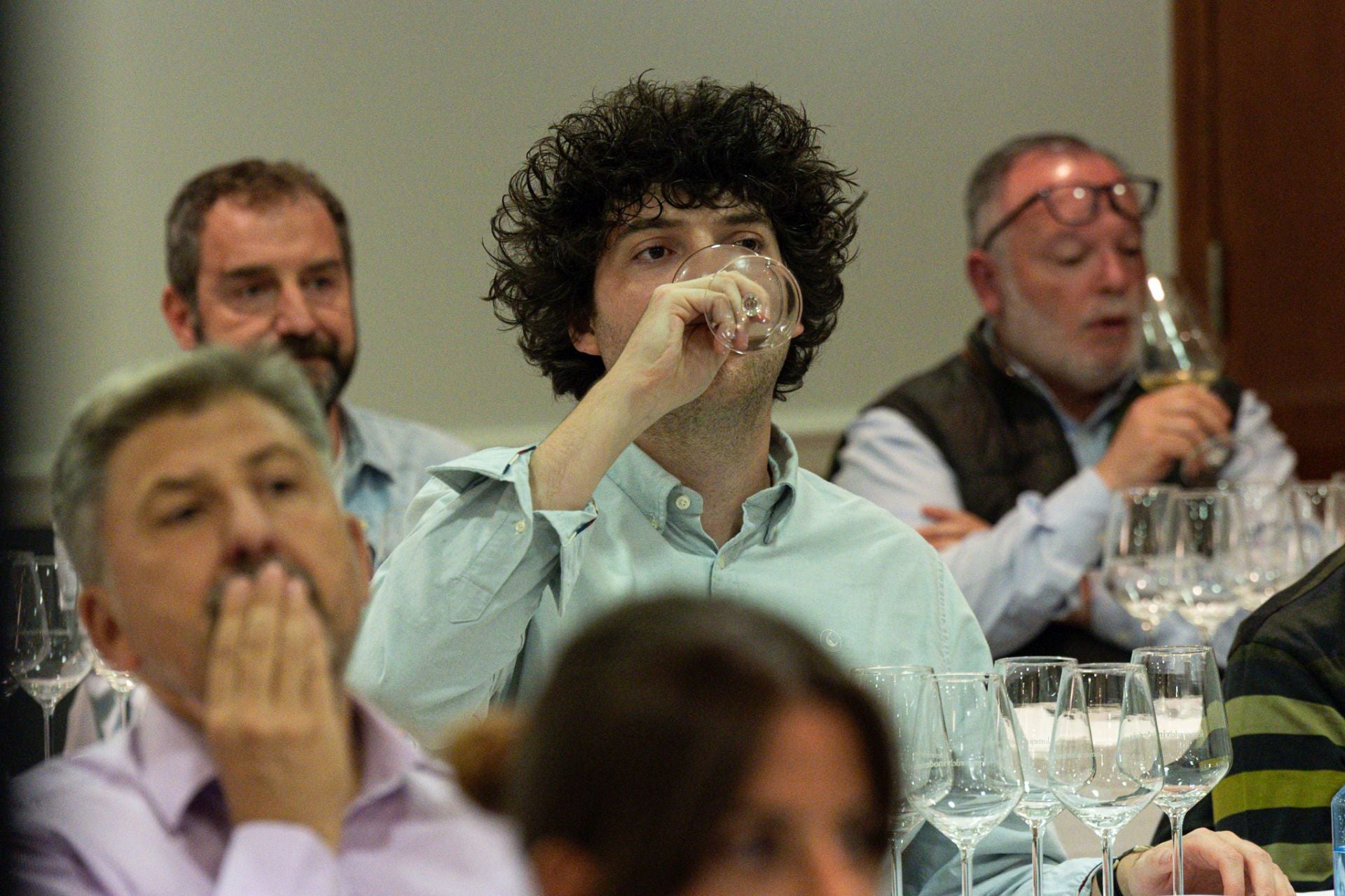 Las imágenes de la cata de Viticultores de Lapuebla