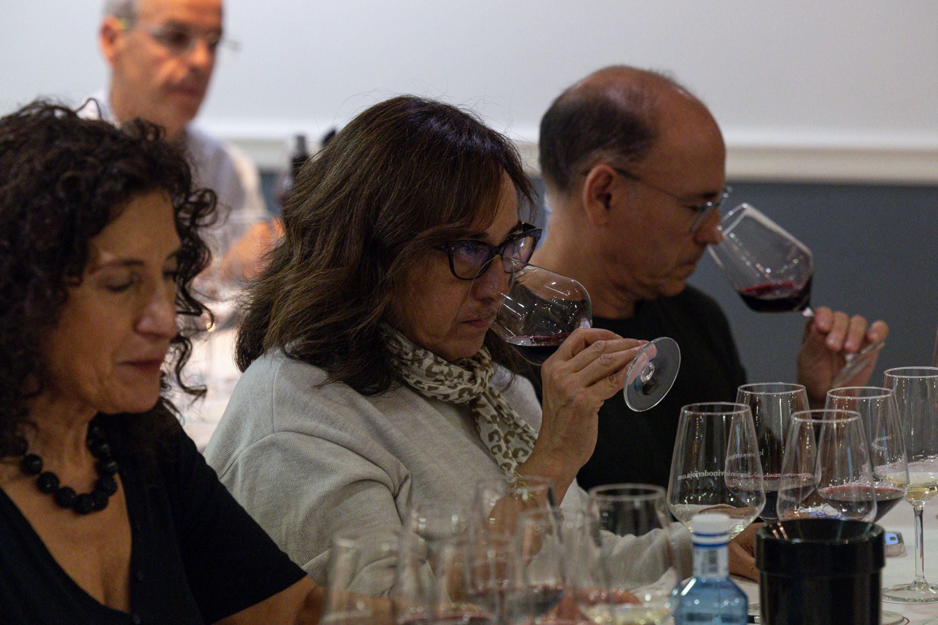 Las imágenes de la cata de Viticultores de Lapuebla