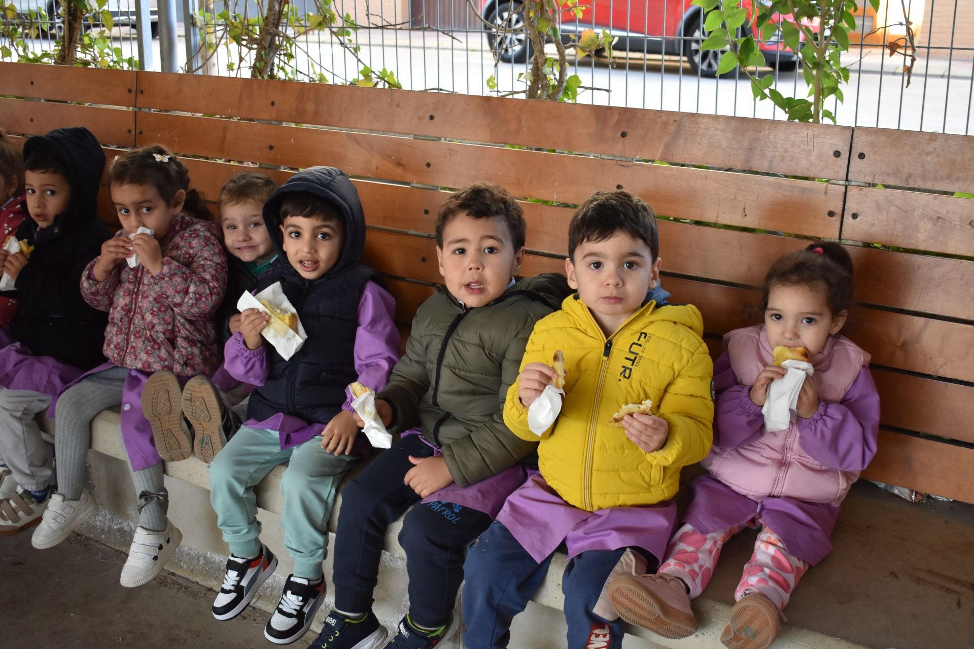 El CEO Villa de Autol reparte 3.000 &#039;pringadas&#039;