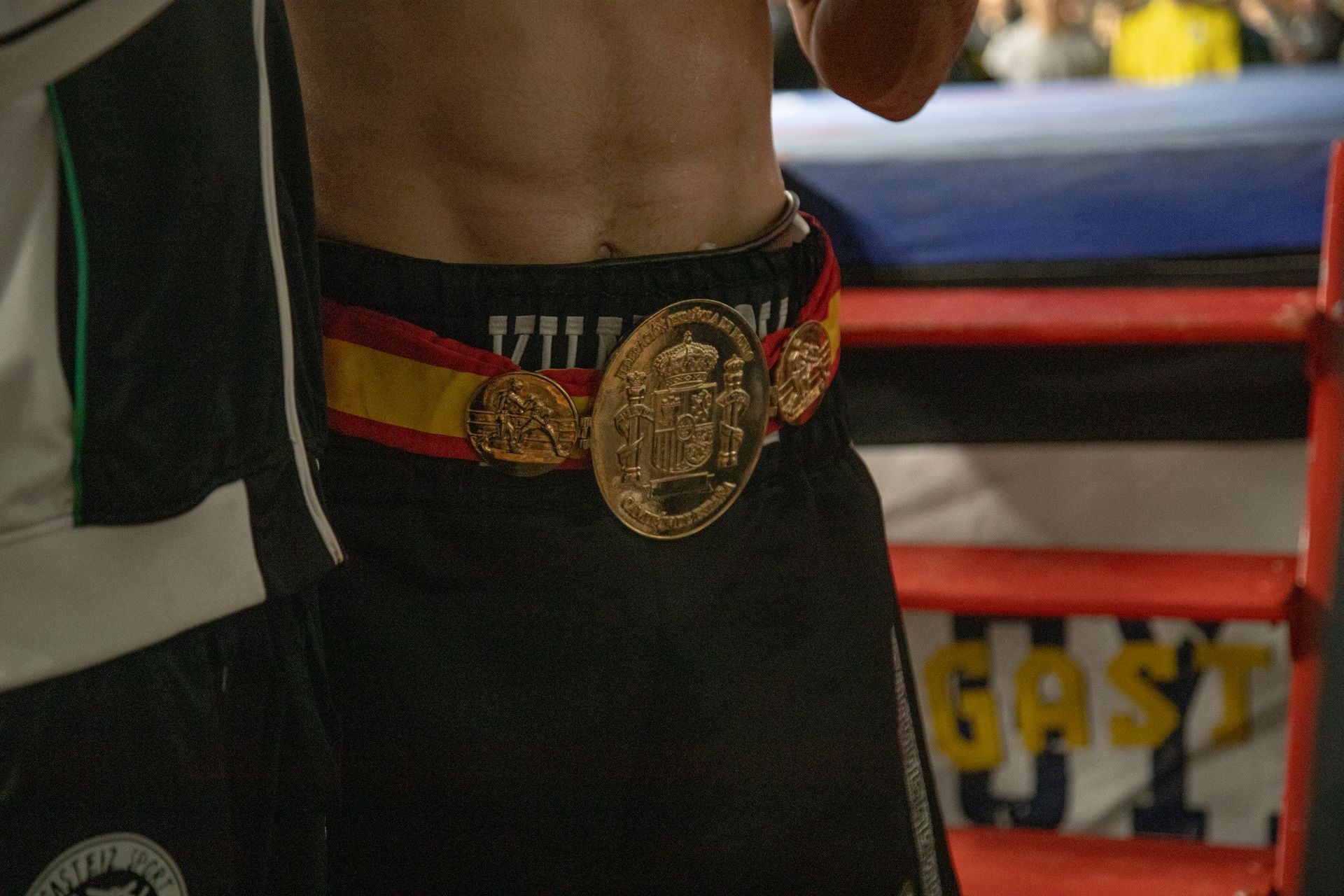 Las imágenes del combate de Gazi Kalidov