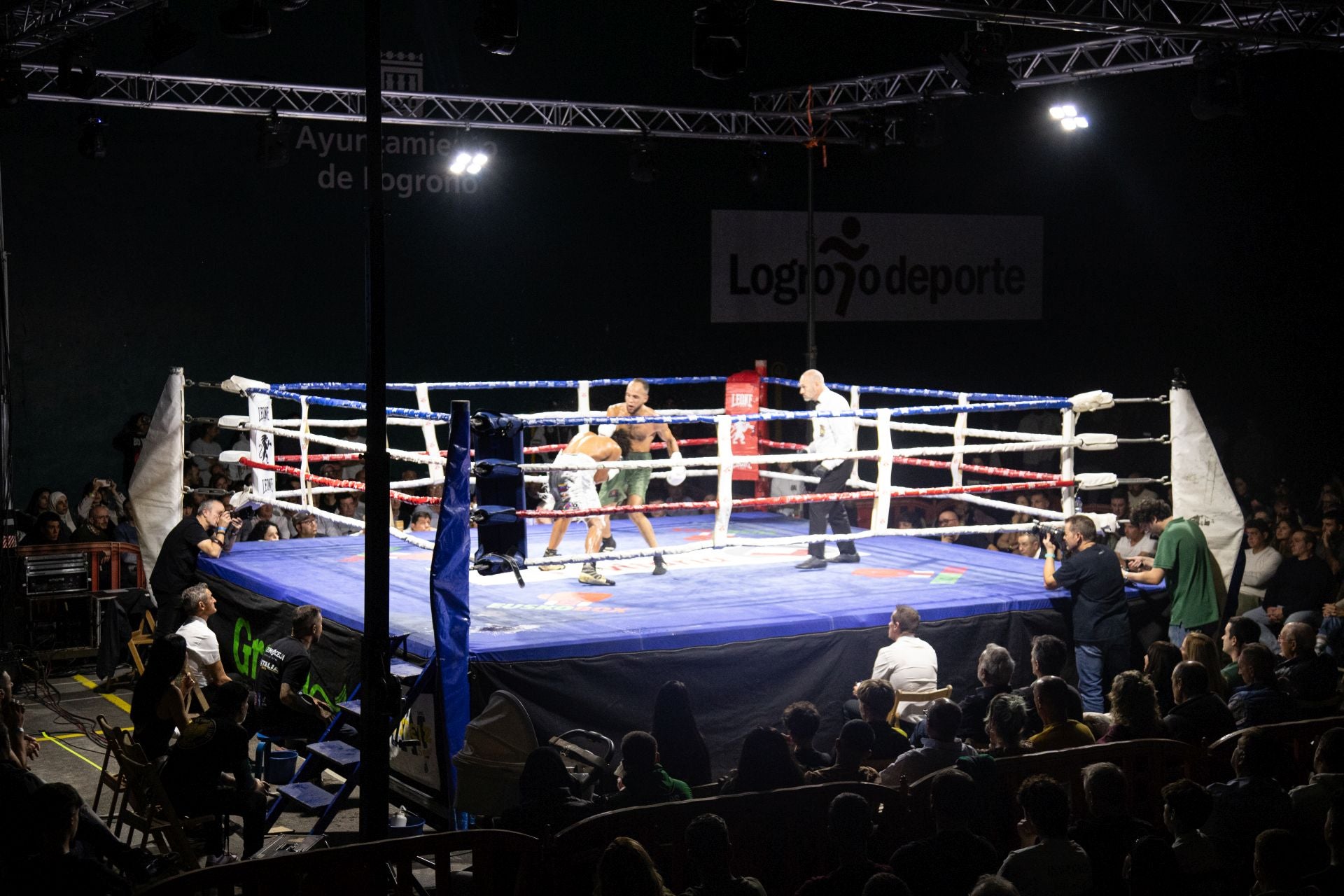 Las imágenes del combate de Gazi Kalidov