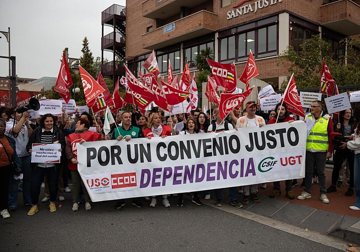 Los sindicatos del sector de centros de día y residencias llaman a las familias a sus protestas