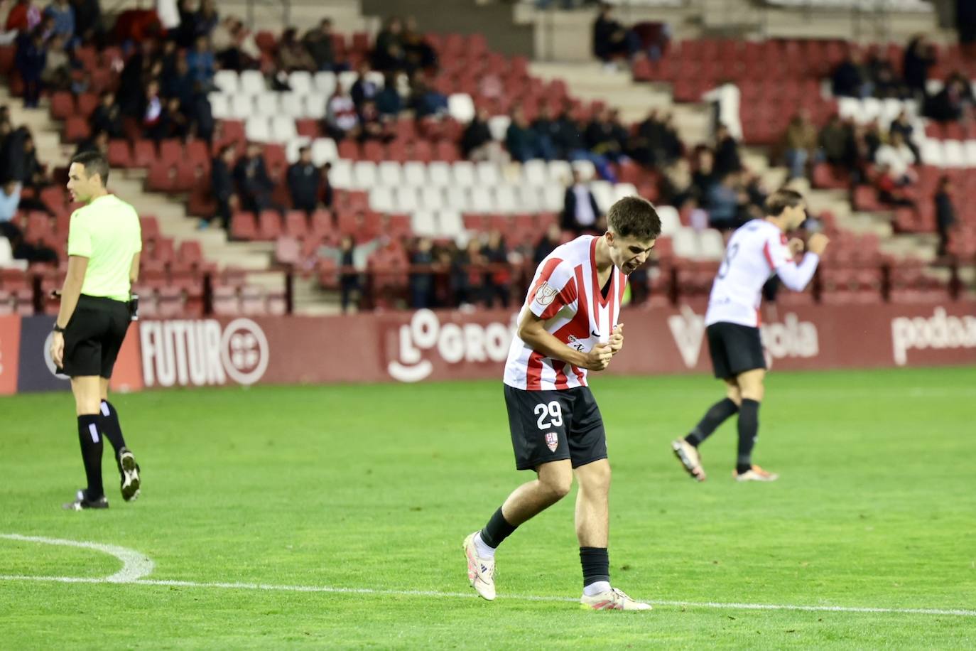 Las imágenes del encuentro UDL-Ponferradina