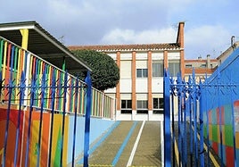 La escuela infantil Nra. Sra. del Bueyo de Albelda de Iregua.