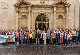 El Parlamento muestra su compromiso y sensibilidad