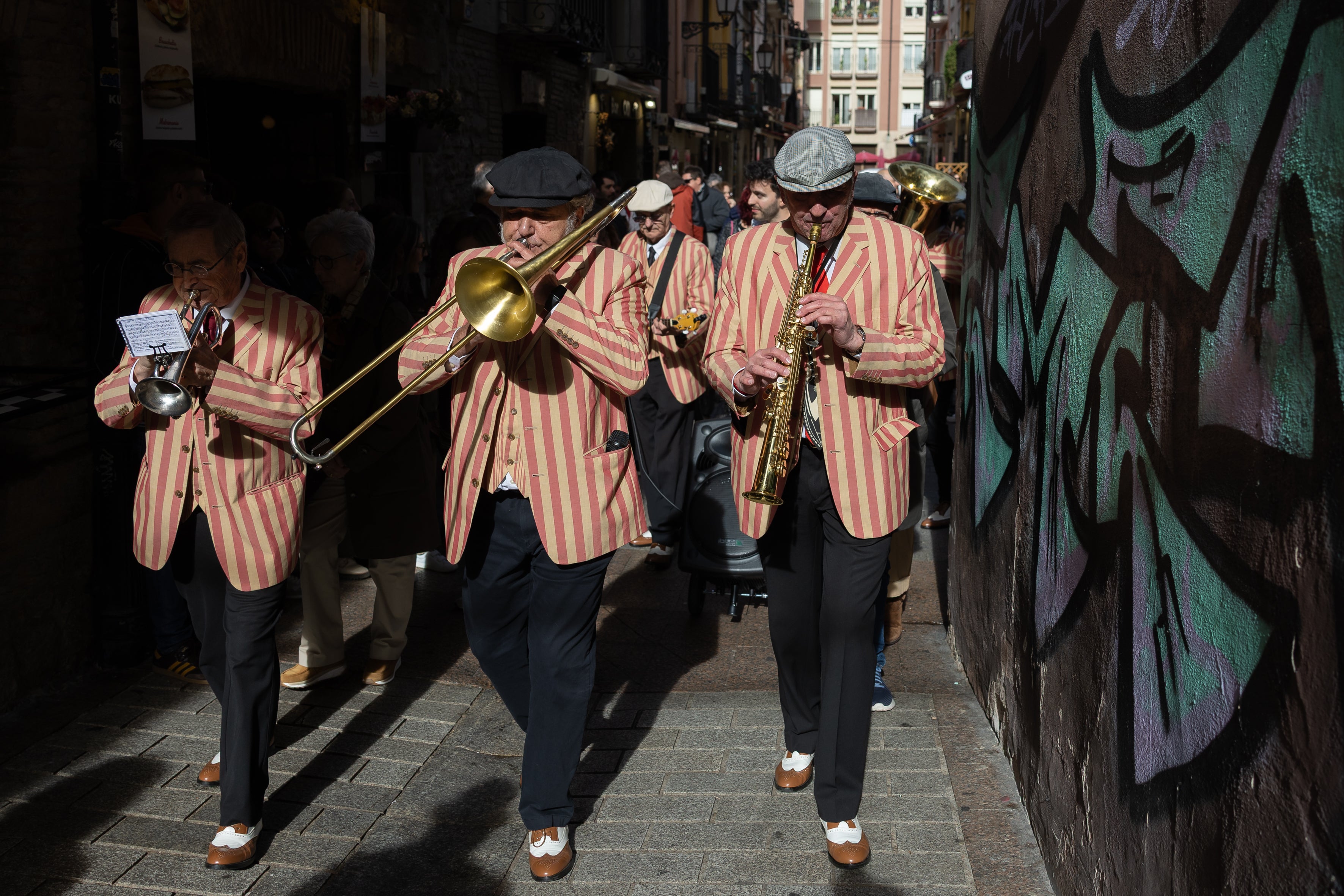 Riojazz recrea un funeral en Nueva Orleans por las calles de Logroño