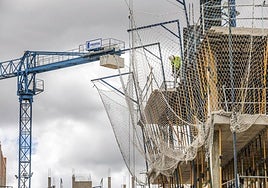 Imagen de archivo de una vivienda en nueva construcción en Logroño.