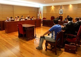 Juicio celebrado por un presunto incendio forestal en el que el acusado fue declarado no culpable.