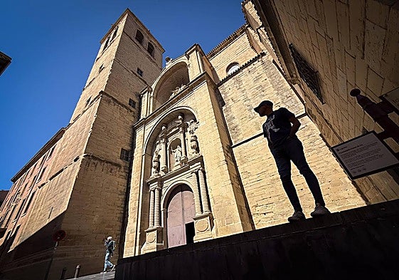 Nueva estafa relacionada con la Iglesia: se hacen pasar por párrocos para obtener información personal