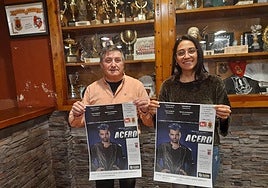 Óscar Moreno y Paula Toledo, en la presentación del espectáculo de magia.