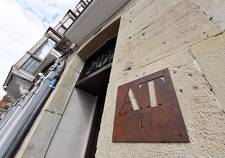Portal de Logroño con viviendas de uso turístico.