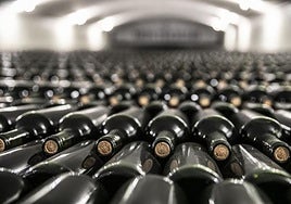 Impresiontante botellero de Bodegas Montecillo
