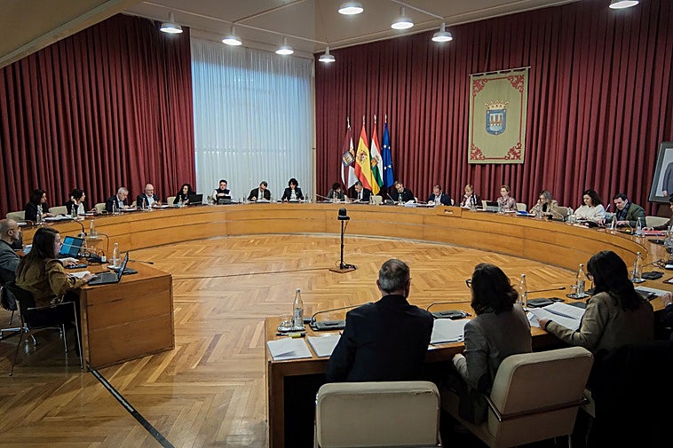 Pleno de Logroño correspondiente al mes de noviembre.