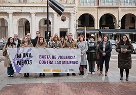 Logroño condena los últimos cuatro asesinatos por violencia machista