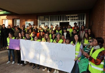 Los trabajadores del Marqués de Vallejo reclaman un nuevo colegio