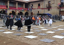 Los niños protagonizaron un espectáculo en la Plaza de España durante la edición anterior.