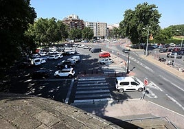 Zona donde se desarrollarán las excavaciones arqueológicas desde el Cubo, con la plaza Ángel Bayo al fondo.