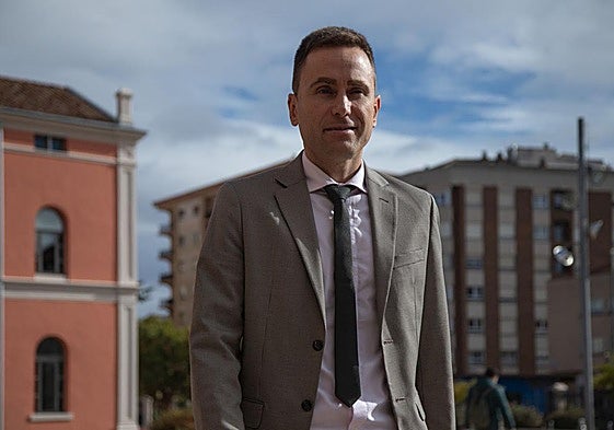 Osés censura el fondo y las formas del Ministerio de Transportes en su relación con el Gobierno de La Rioja.