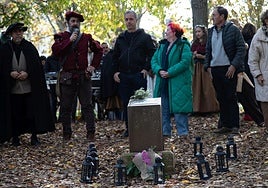 Homenaje a las once víctimas del proceso inquisitorial de 1610 celebrado este domingo en el parque del Ebro.
