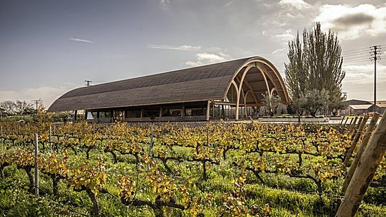 Bodegas Faustino, un legado que sigue haciendo historia