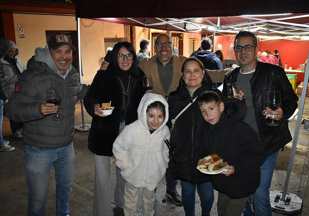 Las imágenes de la fiesta del &#039;Joven de Noviembre&#039; en Ausejo