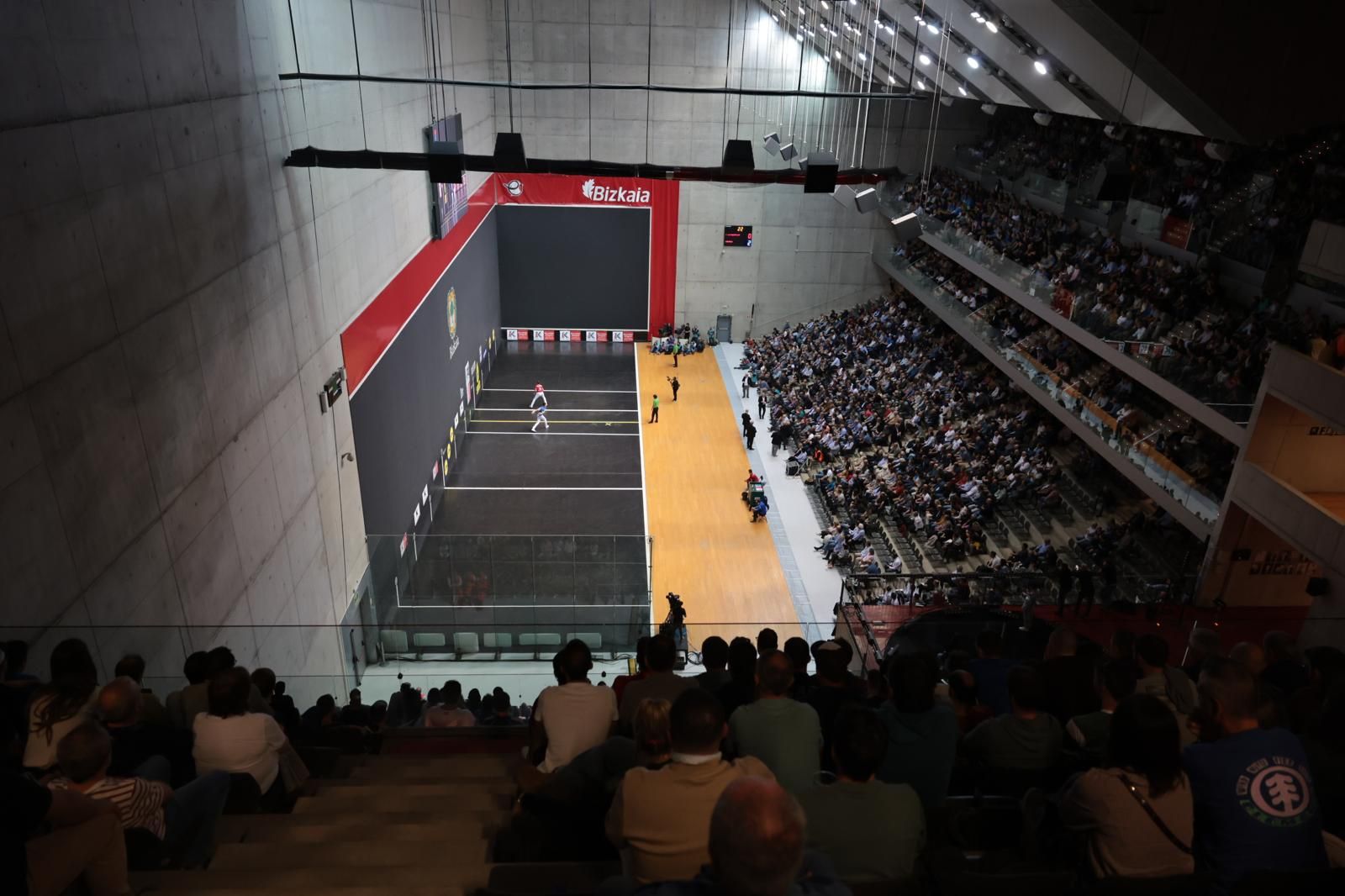 El ambiente durante la final del Cuatro y medio